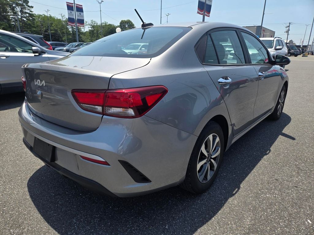 2022 Kia Rio S