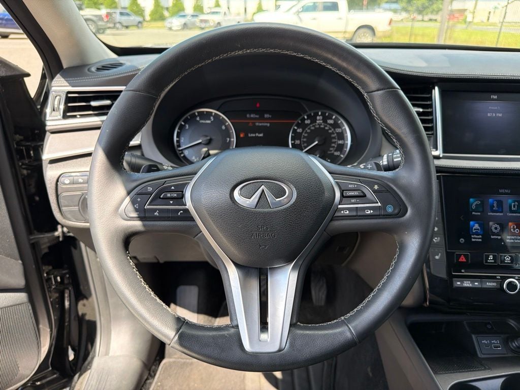 2023 INFINITI QX50 LUXE
