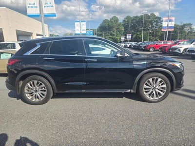 2023 INFINITI QX50 LUXE