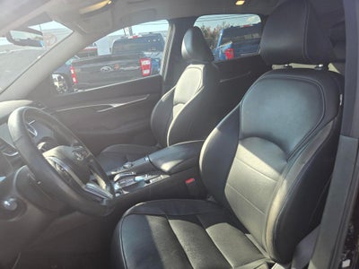 2023 INFINITI QX50 LUXE