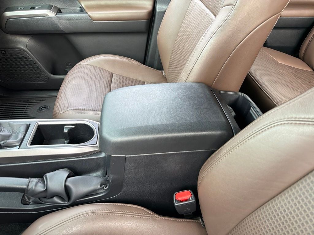 2023 Toyota Tacoma Limited V6