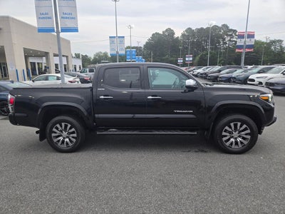 2023 Toyota Tacoma Limited V6
