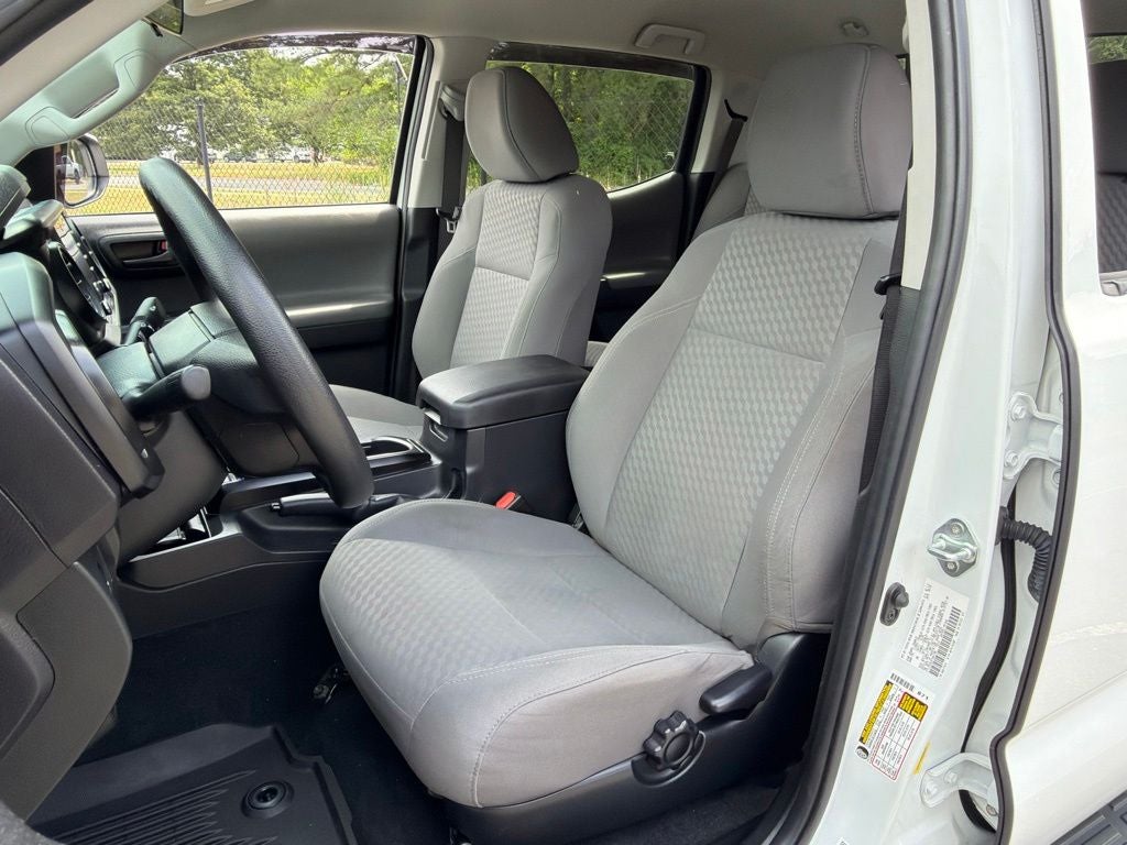 2022 Toyota Tacoma SR V6