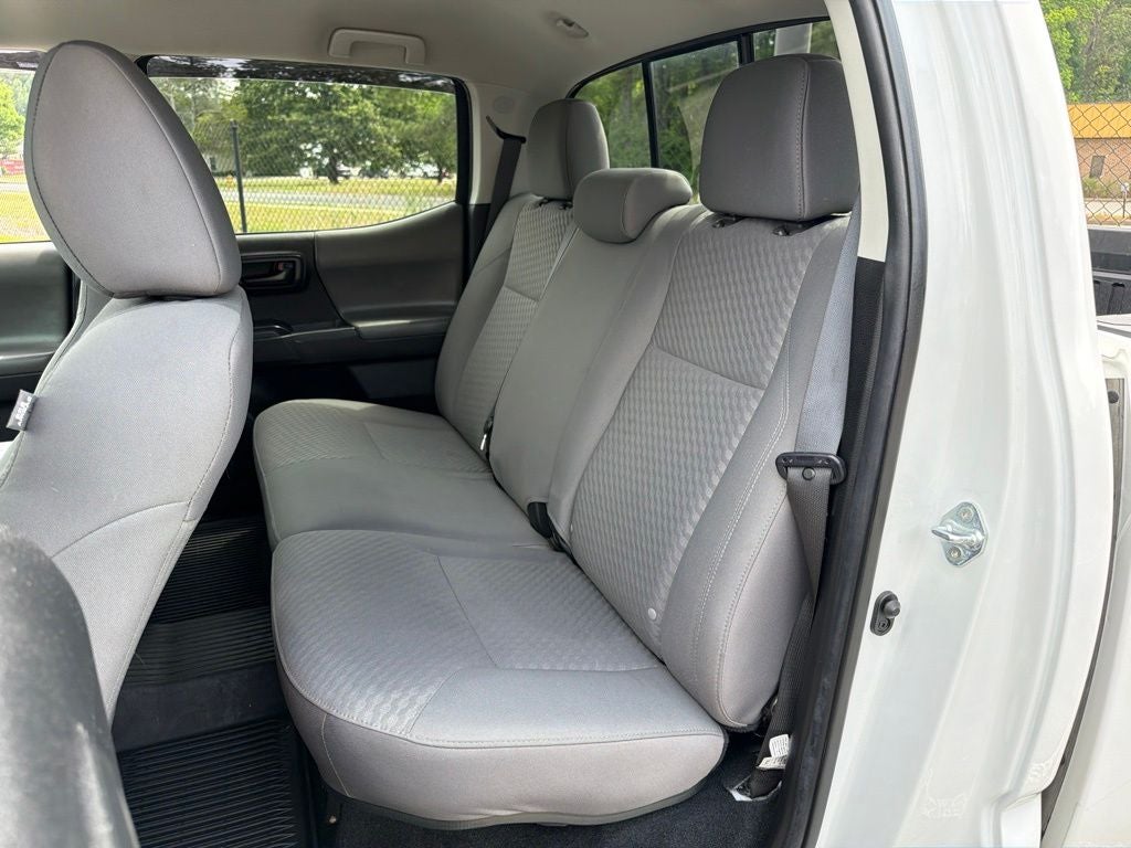 2022 Toyota Tacoma SR V6