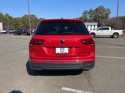 2024 Volkswagen Tiguan 2.0T SE ** Pohanka Certified 10 Year / 100,000 **