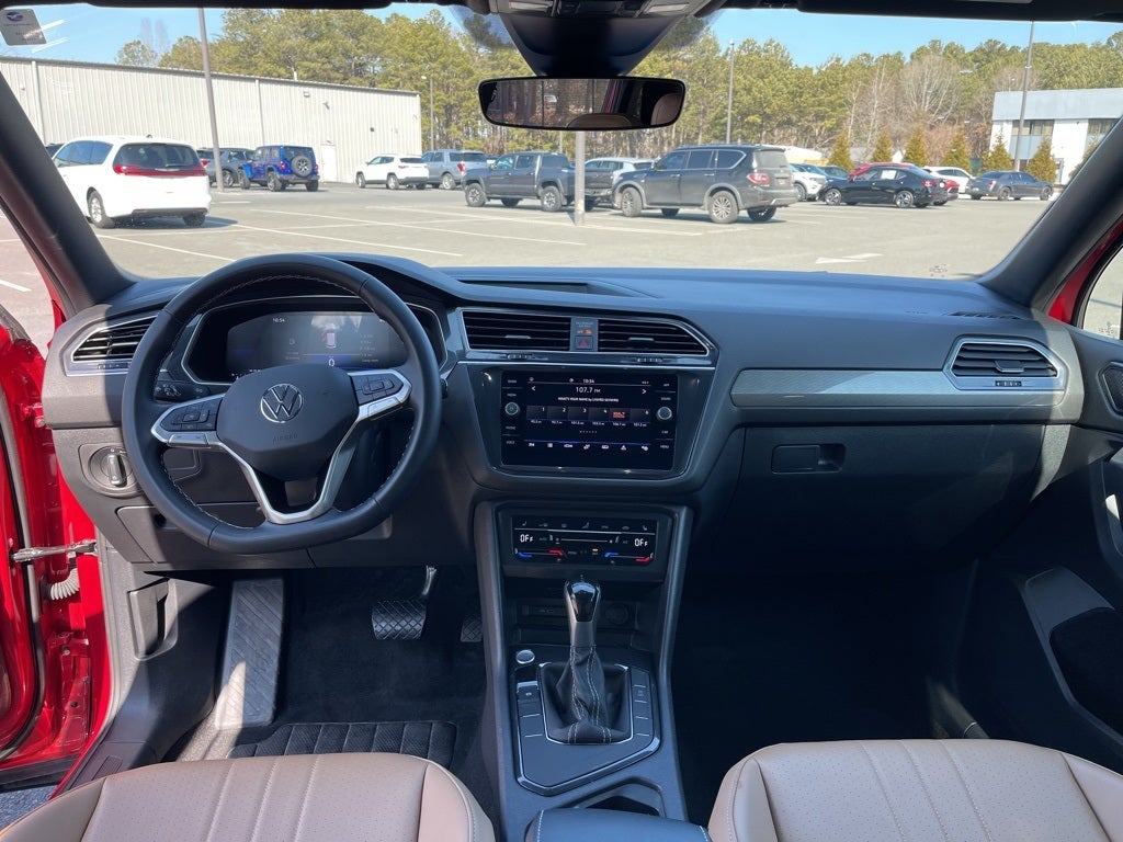 2024 Volkswagen Tiguan 2.0T SE ** Pohanka Certified 10 Year / 100,000 **