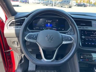 2024 Volkswagen Tiguan 2.0T SE ** Pohanka Certified 10 Year / 100,000 **