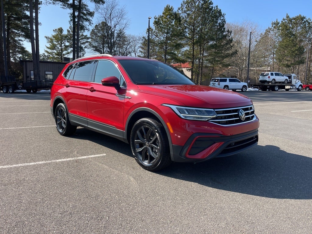 2024 Volkswagen Tiguan 2.0T SE ** Pohanka Certified 10 Year / 100,000 **