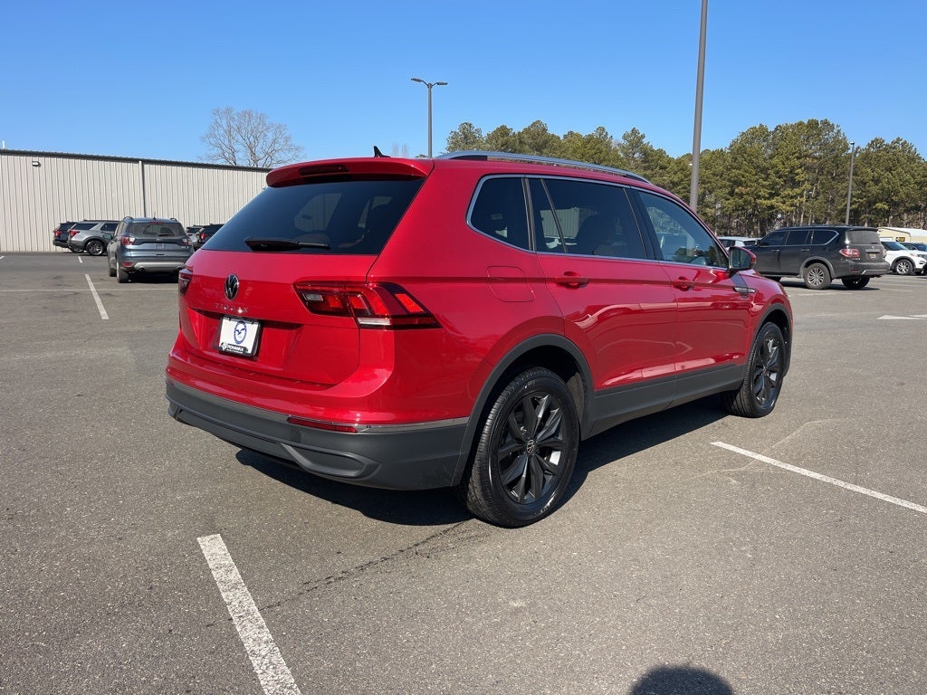 2024 Volkswagen Tiguan 2.0T SE ** Pohanka Certified 10 Year / 100,000 **