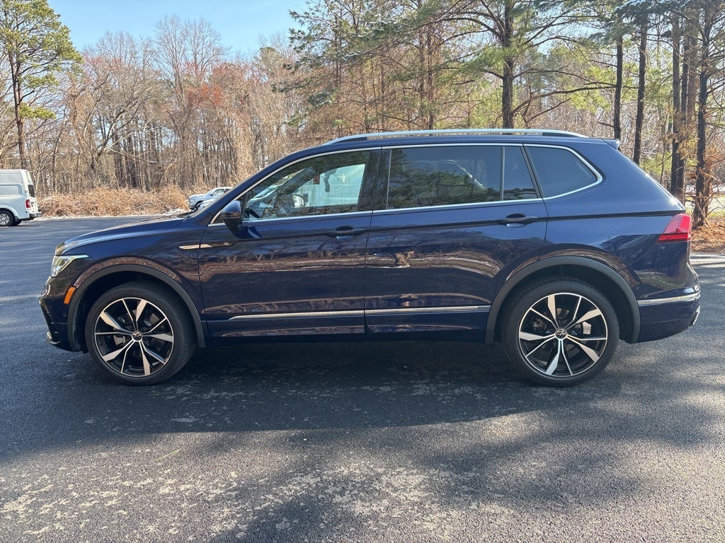 2023 Volkswagen Tiguan 2.0T SEL R-Line AWD ** Pohanka Certified 10 Year/100,000 miles **