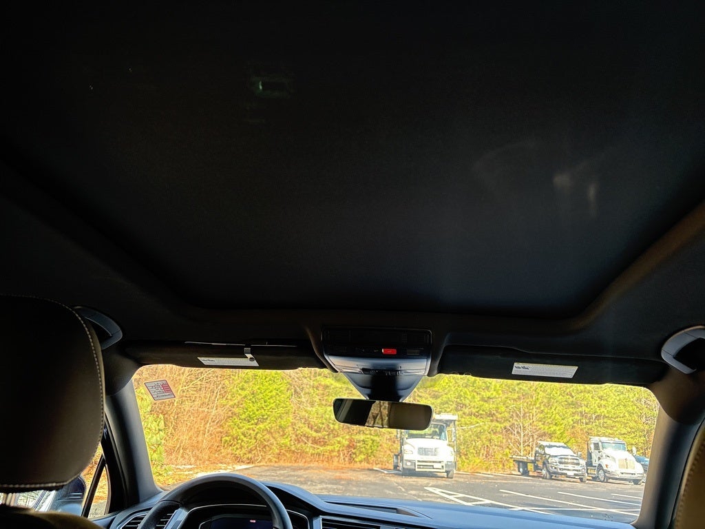 2023 Volkswagen Tiguan 2.0T SEL R-Line AWD ** Pohanka Certified 10 Year/100,000 miles **