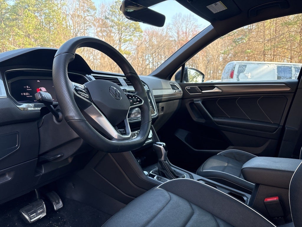 2023 Volkswagen Tiguan 2.0T SEL R-Line AWD ** Pohanka Certified 10 Year/100,000 miles **
