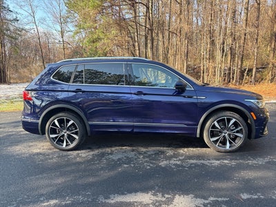 2023 Volkswagen Tiguan 2.0T SEL R-Line AWD ** Pohanka Certified 10 Year/100,000 miles **