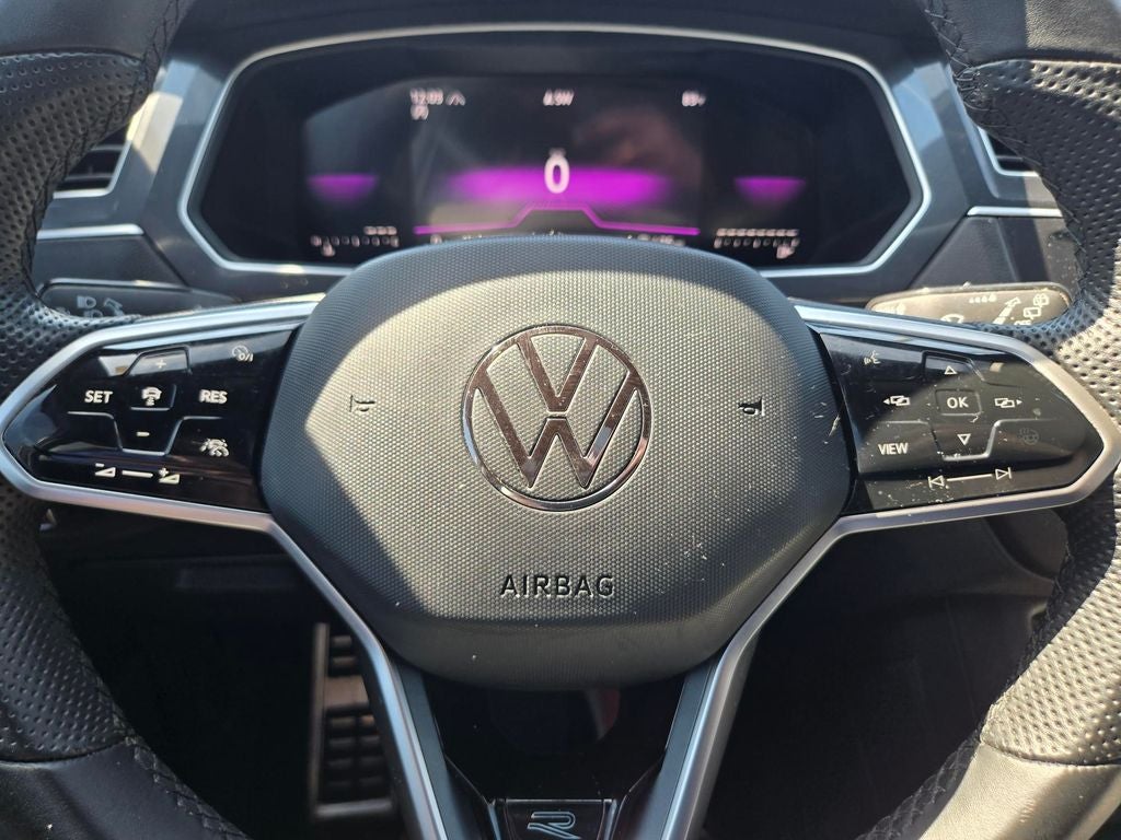 2024 Volkswagen Tiguan 2.0T SE R-Line Black
