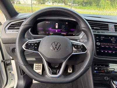 2024 Volkswagen Tiguan 2.0T SE R-Line Black
