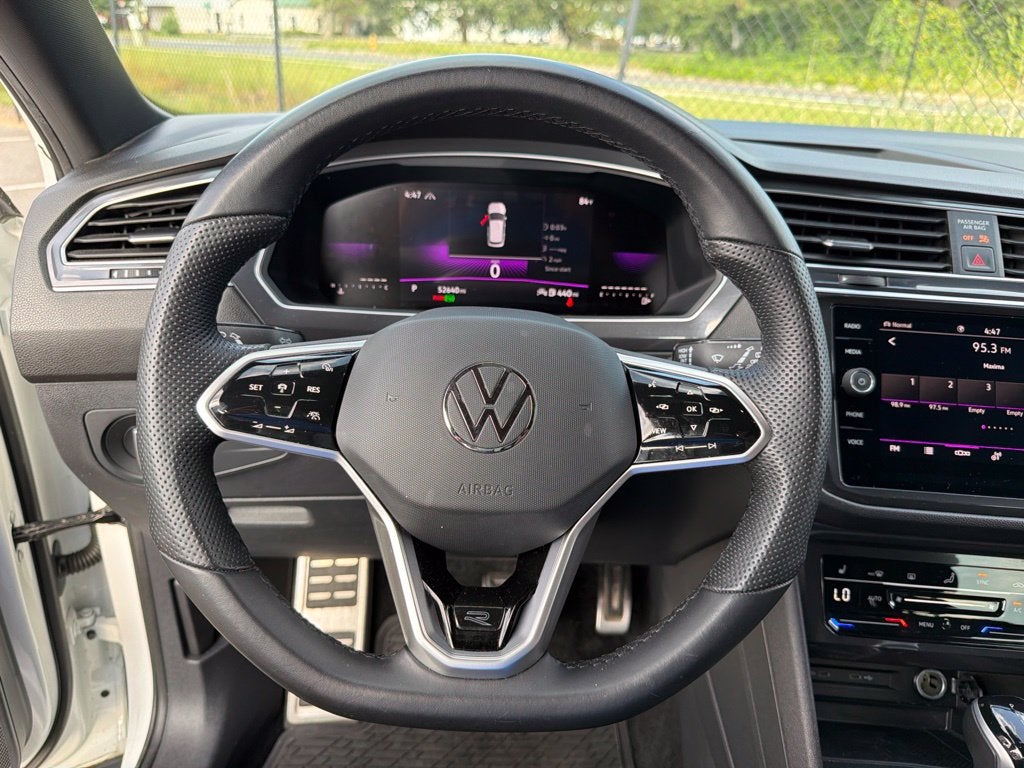 2024 Volkswagen Tiguan 2.0T SE R-Line Black