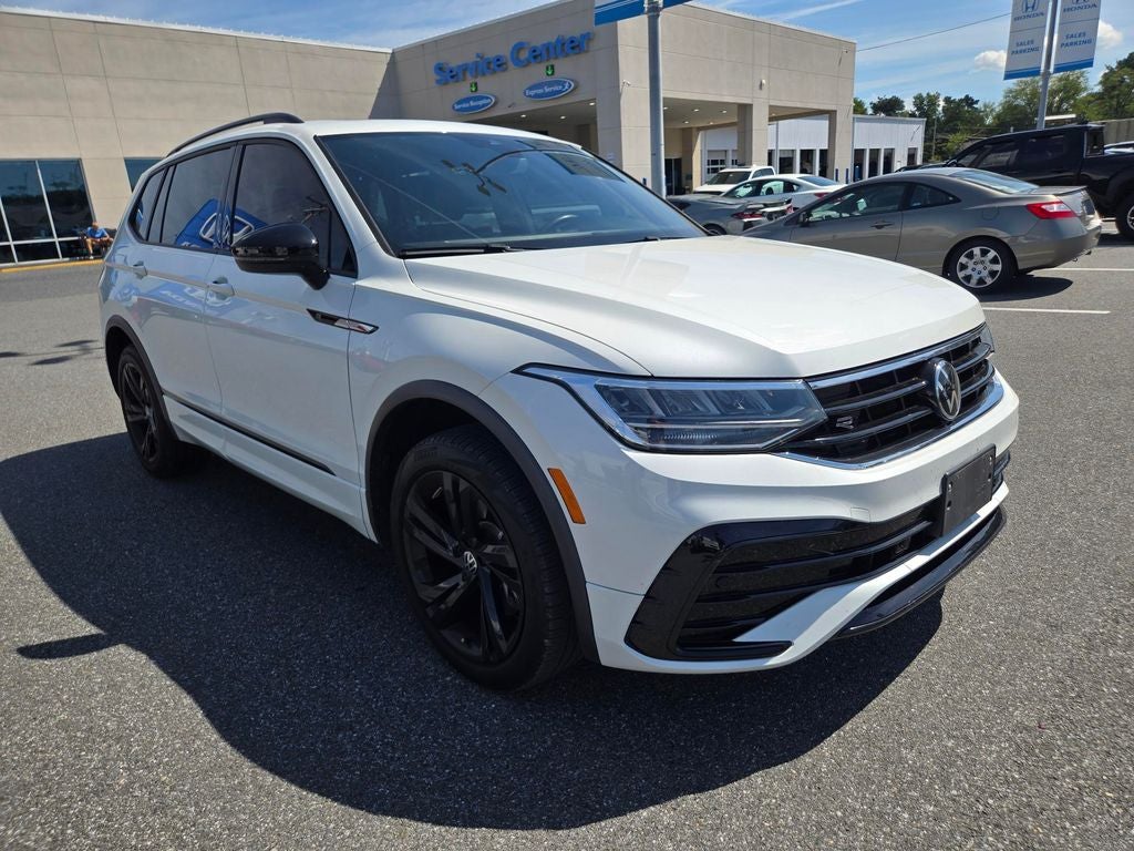 2024 Volkswagen Tiguan 2.0T SE R-Line Black
