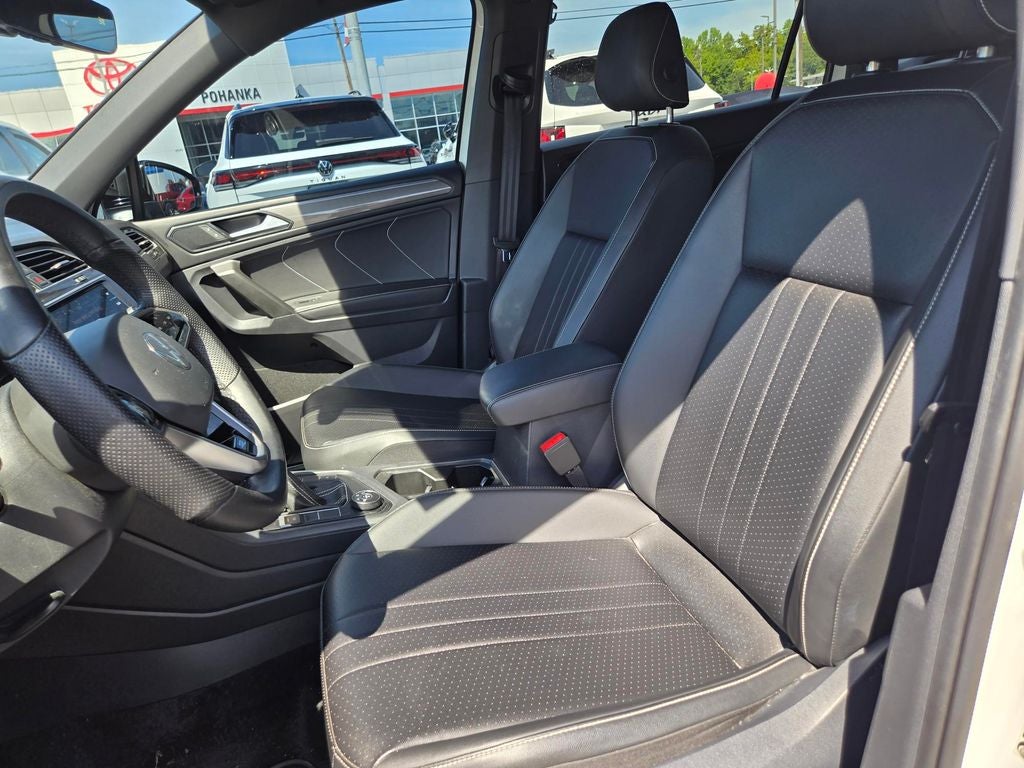 2024 Volkswagen Tiguan 2.0T SE R-Line Black