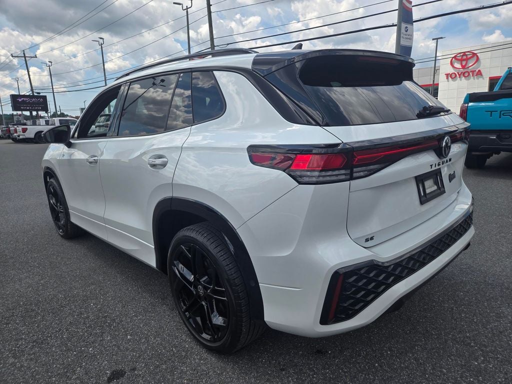 2025 Volkswagen Tiguan 2.0T SE R-Line Black