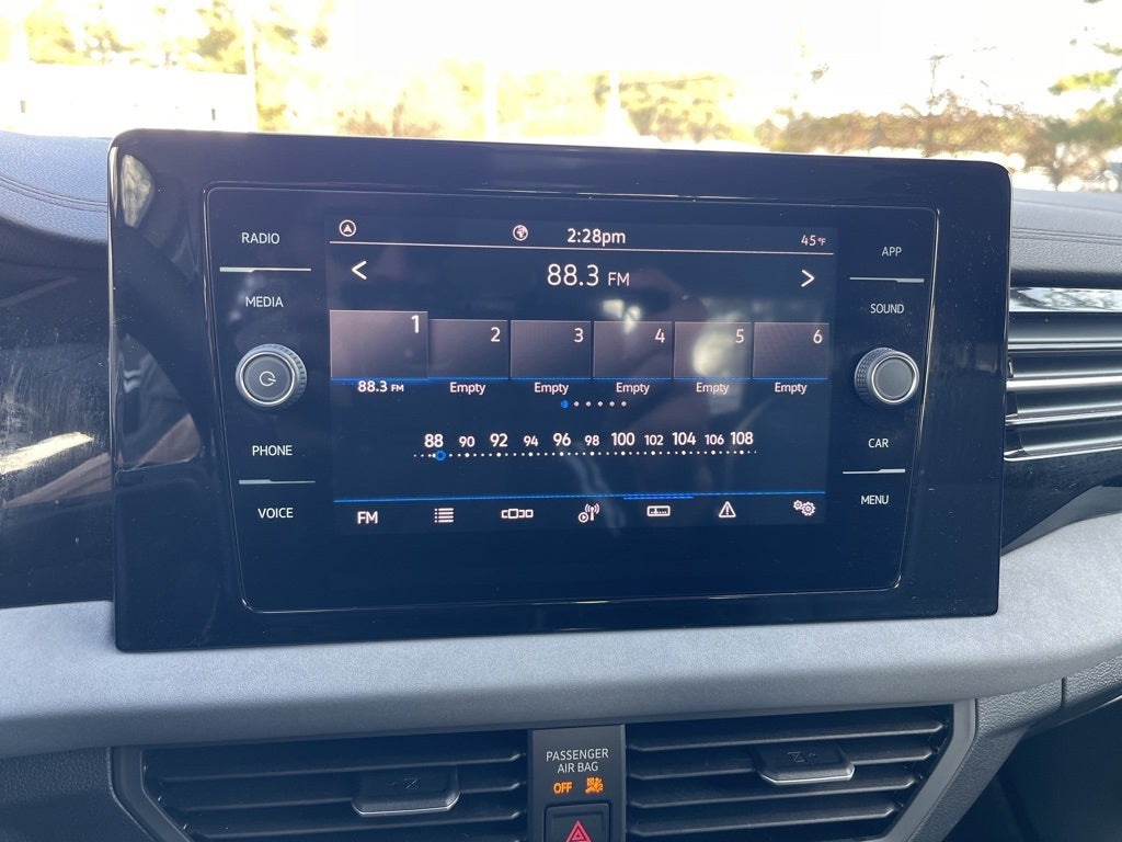 2025 Volkswagen Jetta 1.5T SE ** Pohanka Certified 10 YEAR/100,000 **