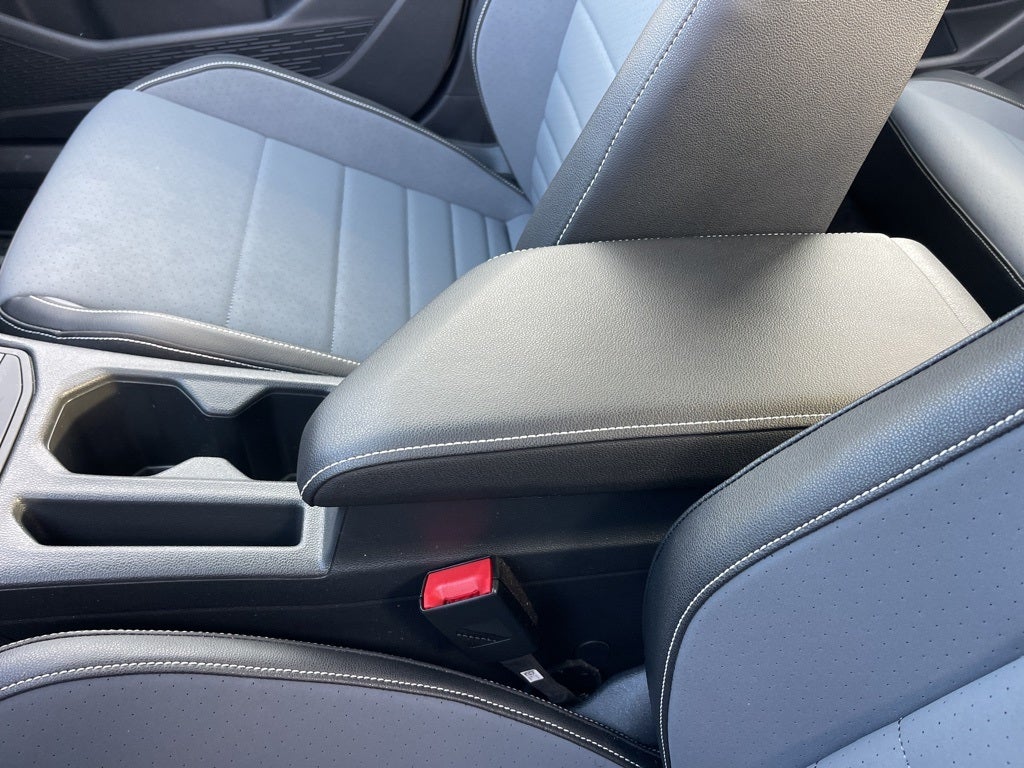 2025 Volkswagen Jetta 1.5T SE ** Pohanka Certified 10 YEAR/100,000 **