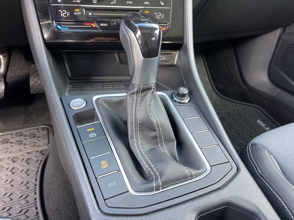 2025 Volkswagen Jetta 1.5T SE ** Pohanka Certified 10 YEAR/100,000 **