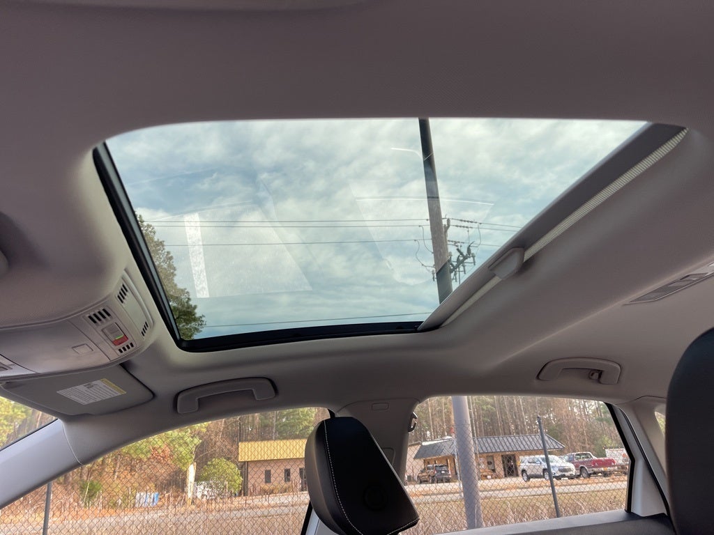 2025 Volkswagen Jetta 1.5T SE ** Pohanka Certified 10 YEAR/100,000 **