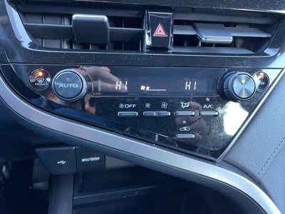 2023 Toyota Camry Hybrid LE ** Pohanka Certified 10 YEAR/100,000 **