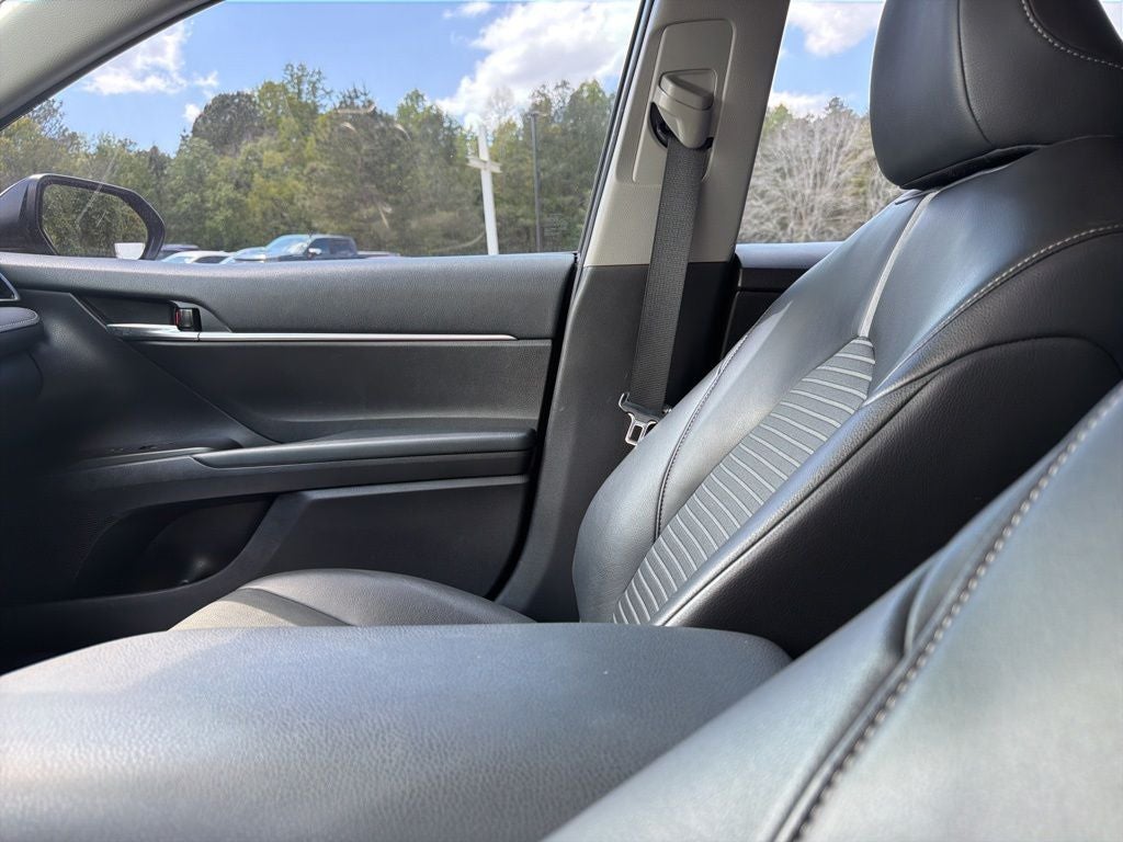 2022 Toyota Camry SE Nightshade