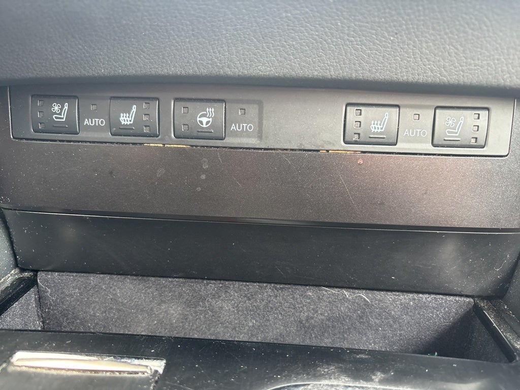 2023 Lexus ES 250 AWD ** Pohanka Certified 10 Year / 100,000 **