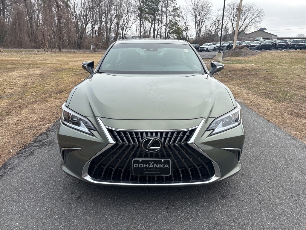 2023 Lexus ES 250 AWD ** Pohanka Certified 10 Year / 100,000 **