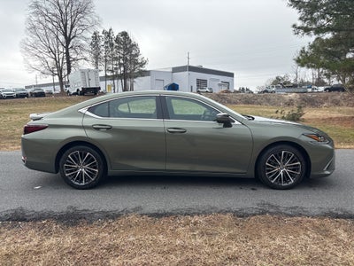 2023 Lexus ES 250 AWD ** Pohanka Certified 10 Year / 100,000 **