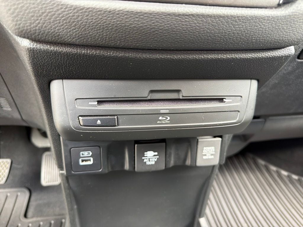 2024 Honda Odyssey Touring **Honda True Certified**