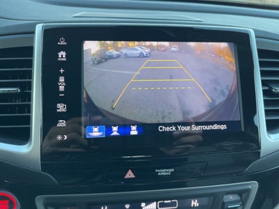 2017 Honda Pilot Touring AWD ** HondaTrue Used Certified **