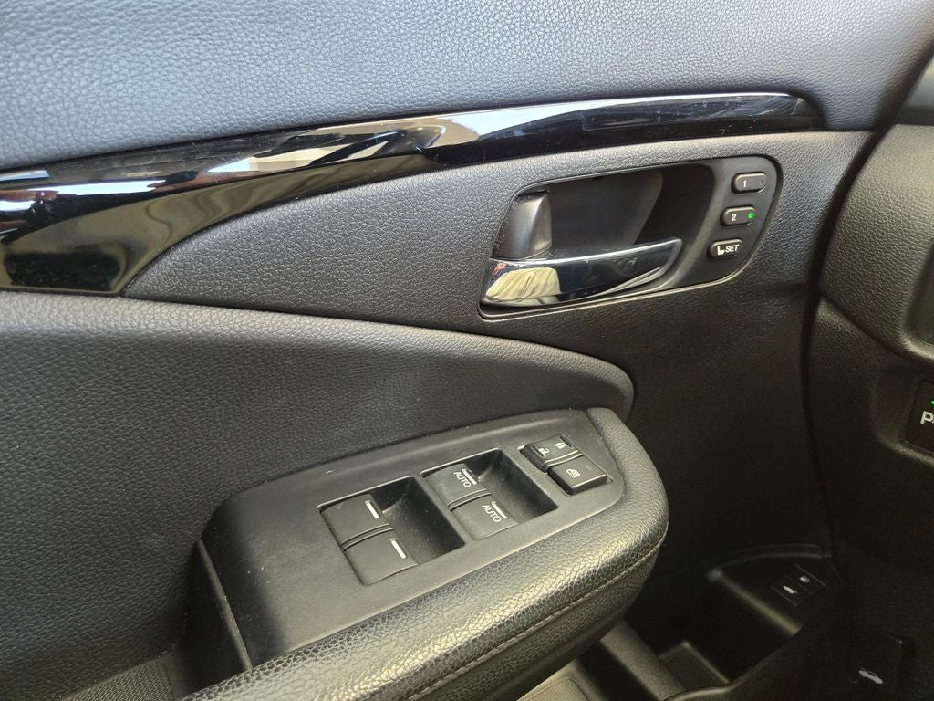 2021 Honda Pilot Touring 8 Passenger