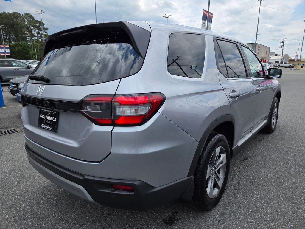 2023 Honda Pilot EX-L 8 Passenger