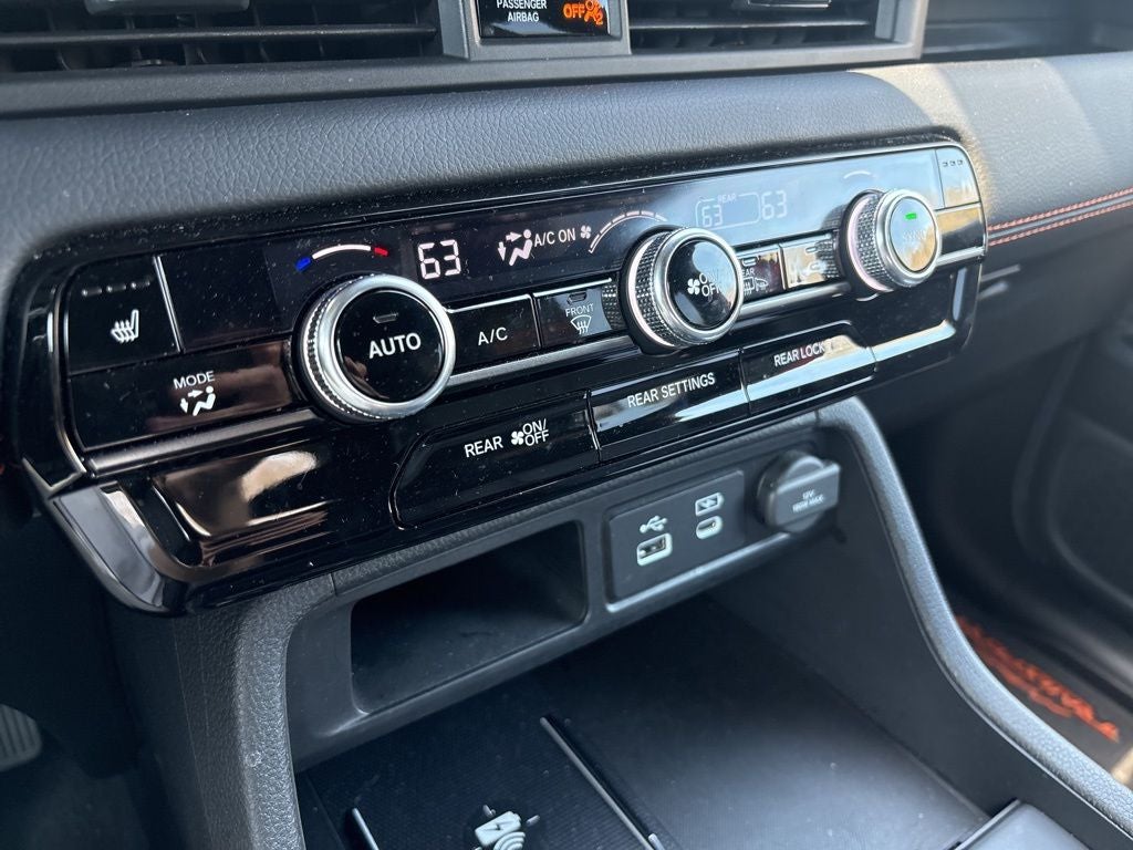 2025 Honda Pilot TrailSport AWD ** HondaTrue Certified 7 Year / 100,000 **