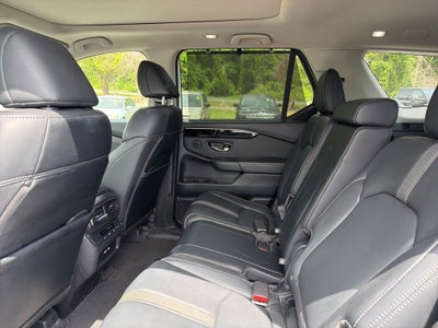 2023 Honda Pilot Touring