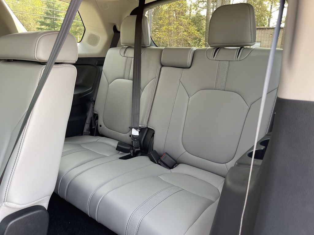 2025 Honda Pilot Touring AWD ** HondaTrue Certified 7 Year / 100,000 **