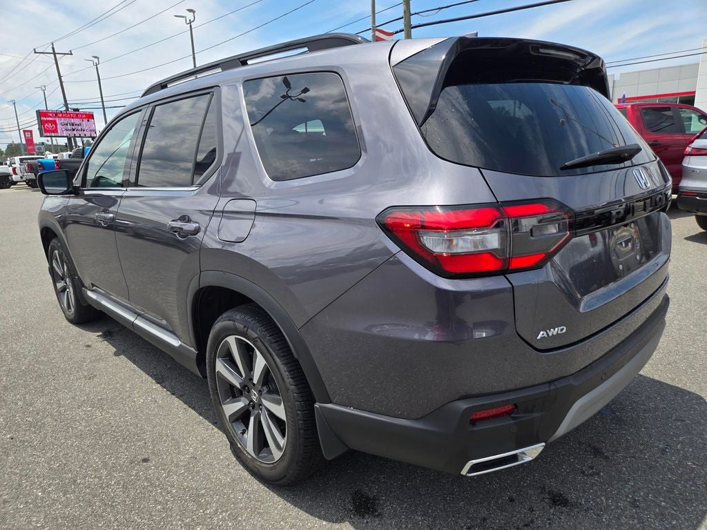2025 Honda Pilot Touring