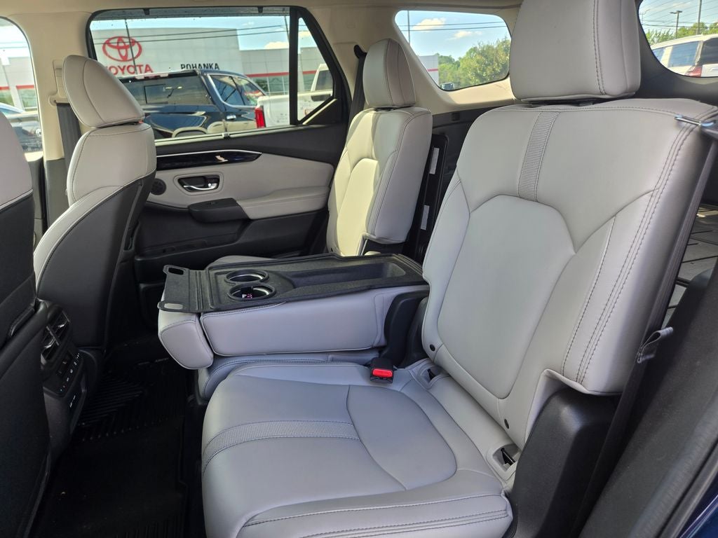 2023 Honda Pilot Touring