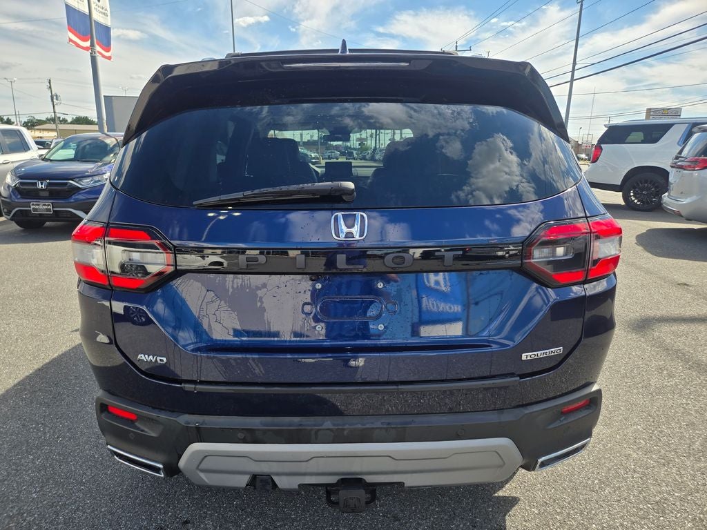2023 Honda Pilot Touring