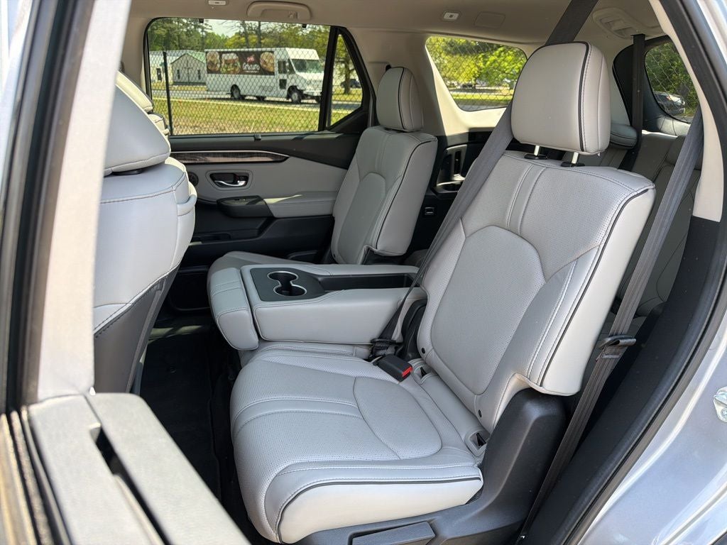 2023 Honda Pilot Elite