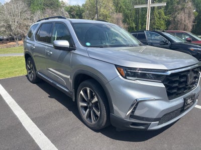 2023 Honda Pilot Elite