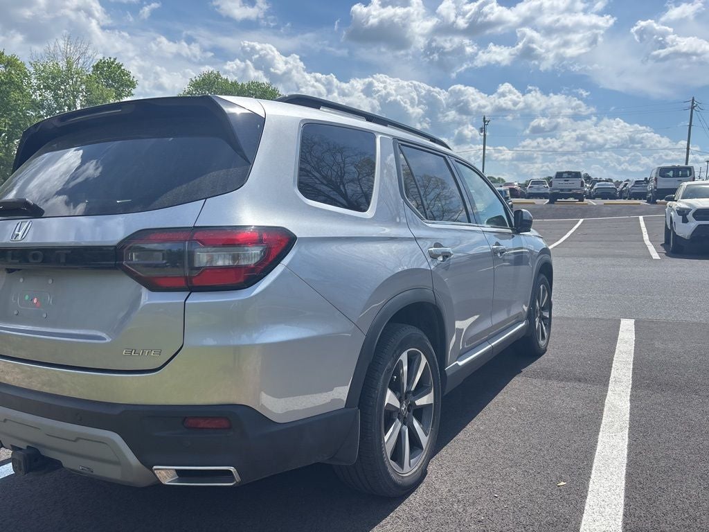 2023 Honda Pilot Elite