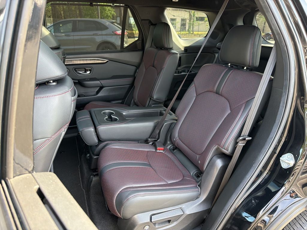 2025 Honda Pilot Black Edition