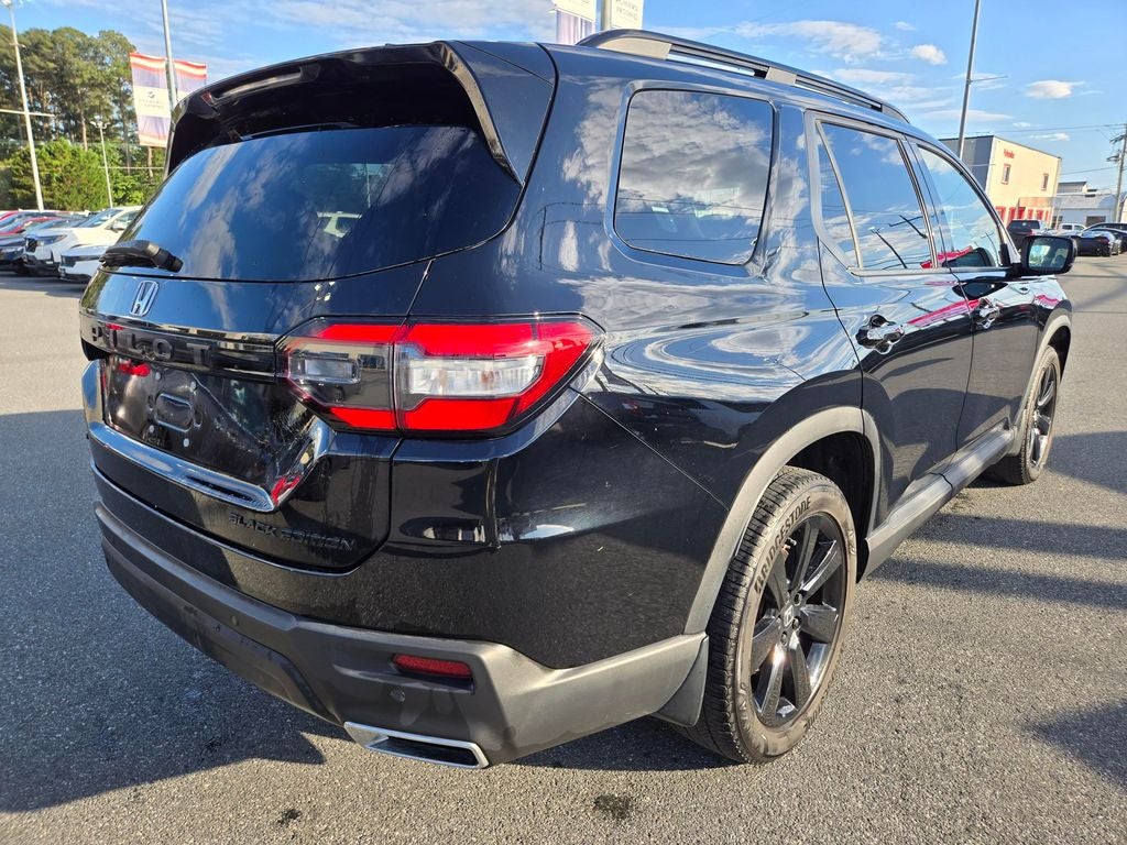 2025 Honda Pilot Black Edition