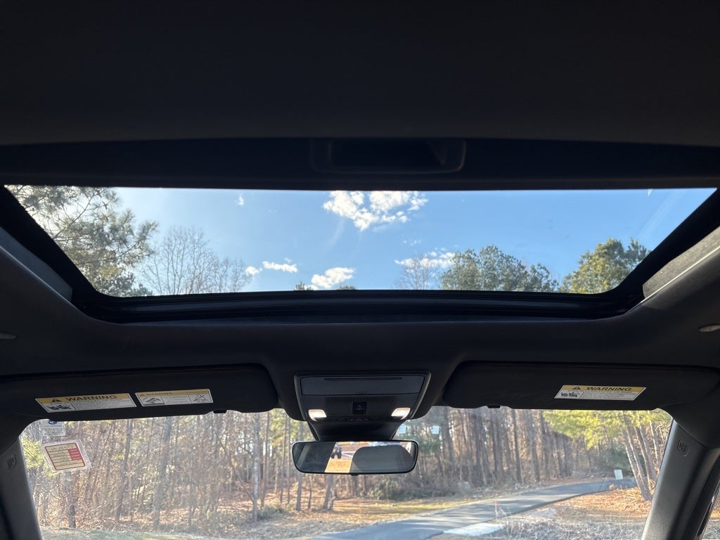 2023 Honda CR-V Hybrid Sport Touring AWD ** HondaTrue Certified 7 Year / 100,000 **