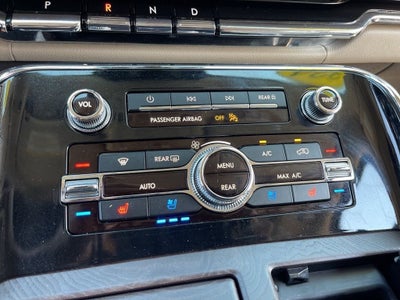 2024 Lincoln Navigator Premiere 4WD **Pohanka Certified 10 YEAR/100,000**