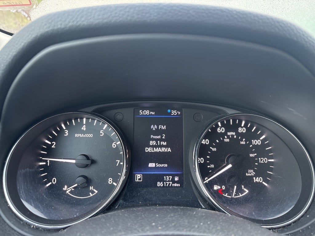 2018 Nissan Rogue SV